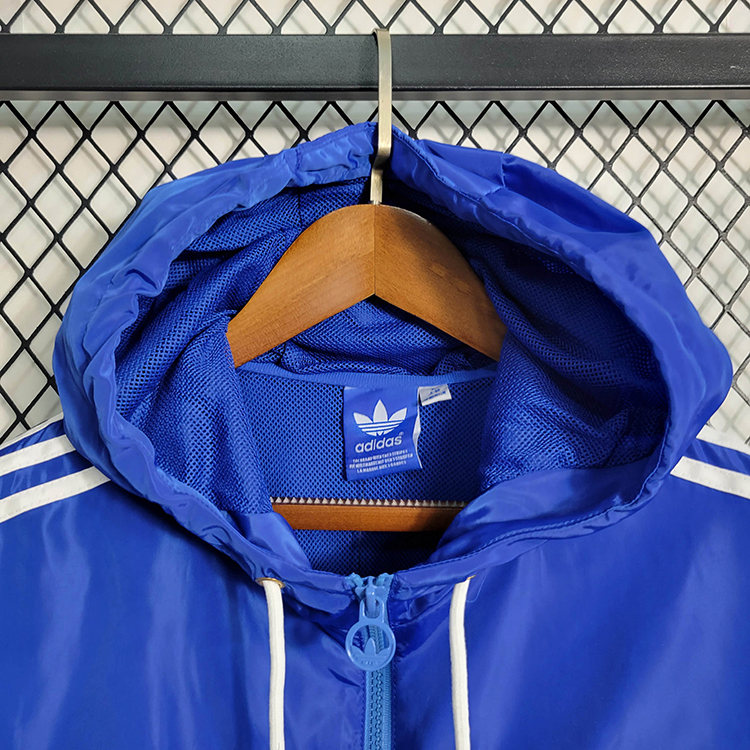 23-24 Windbreaker Lyon
