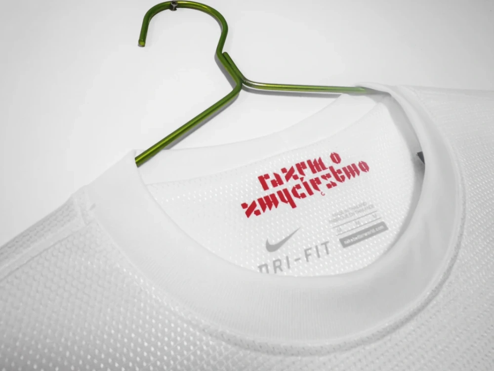 retro 2012 Poland home retro football jersey Fan version