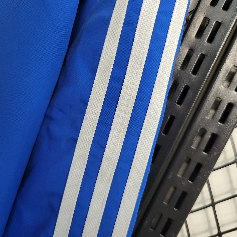 23-24 Reversible Windbreaker Bayern Munich