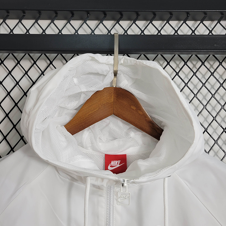 23-24 Player Windbreaker Tottenham Hotspur