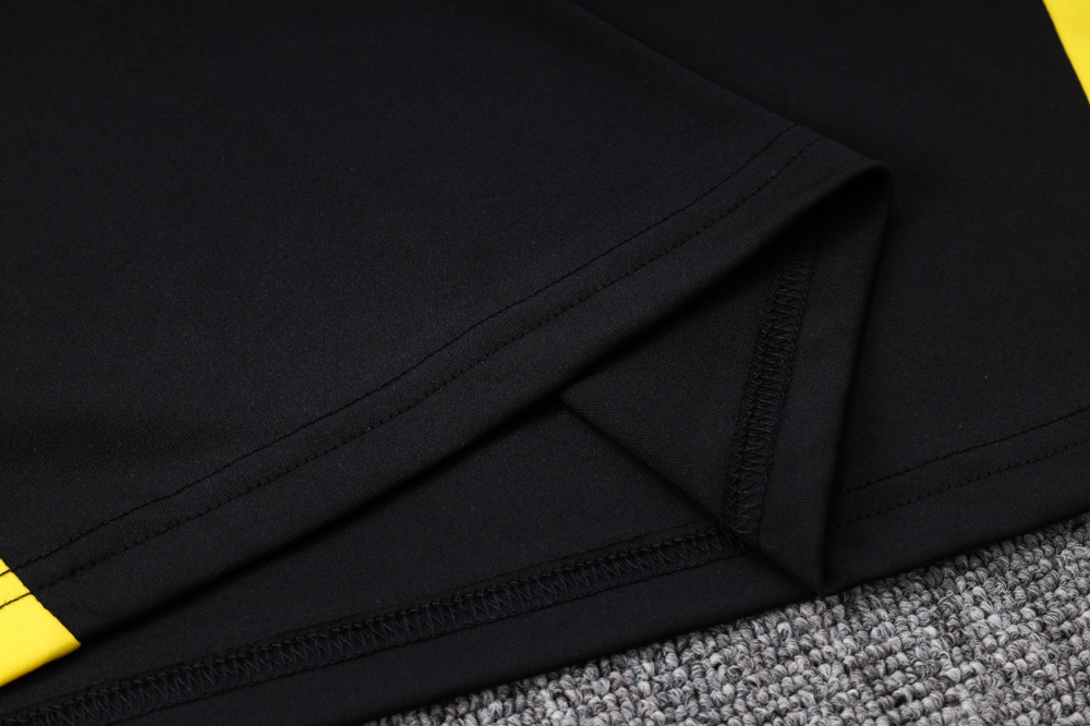 23-24 PSG Jordan black training vest suit