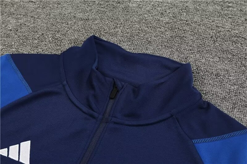2023/2024 Manchester United half-pull training suit sapphire blue suit 1:1 Thai quality