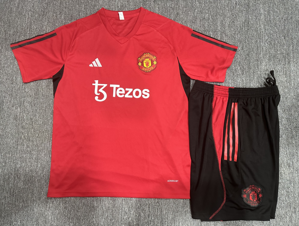 23-24 Manchester United red training short sleeves
