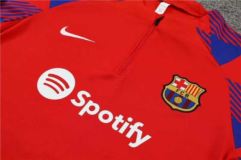2023/2024 Barcelona half-pull training suit red suit 1:1 Thai quality