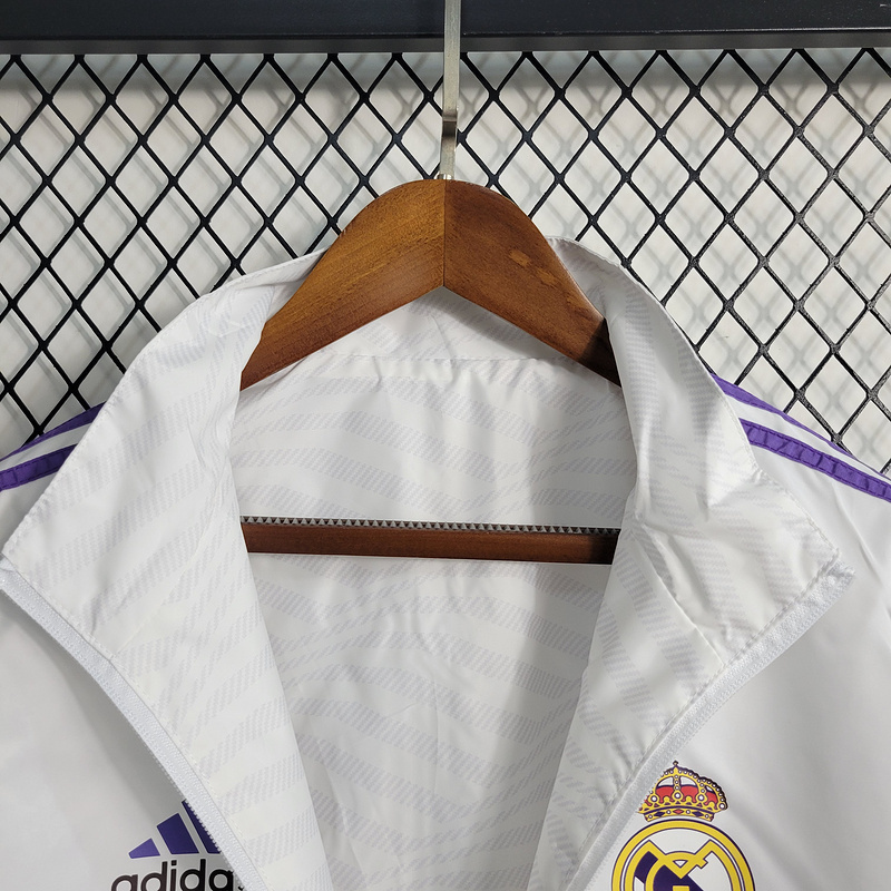 23-24 Windbreaker Reversible Real Madrid