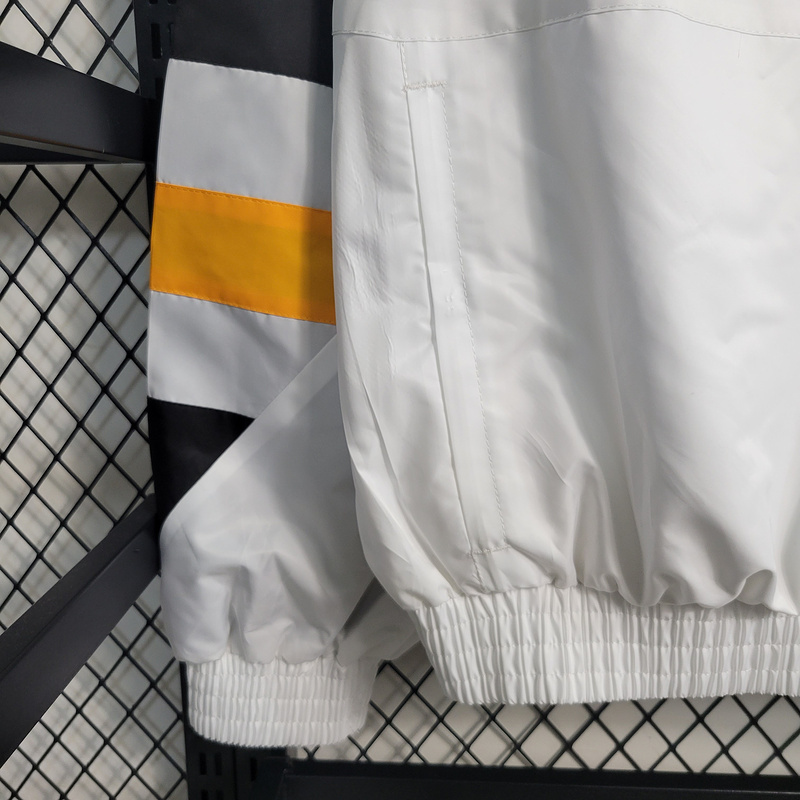 23-24 Windbreaker Juventus