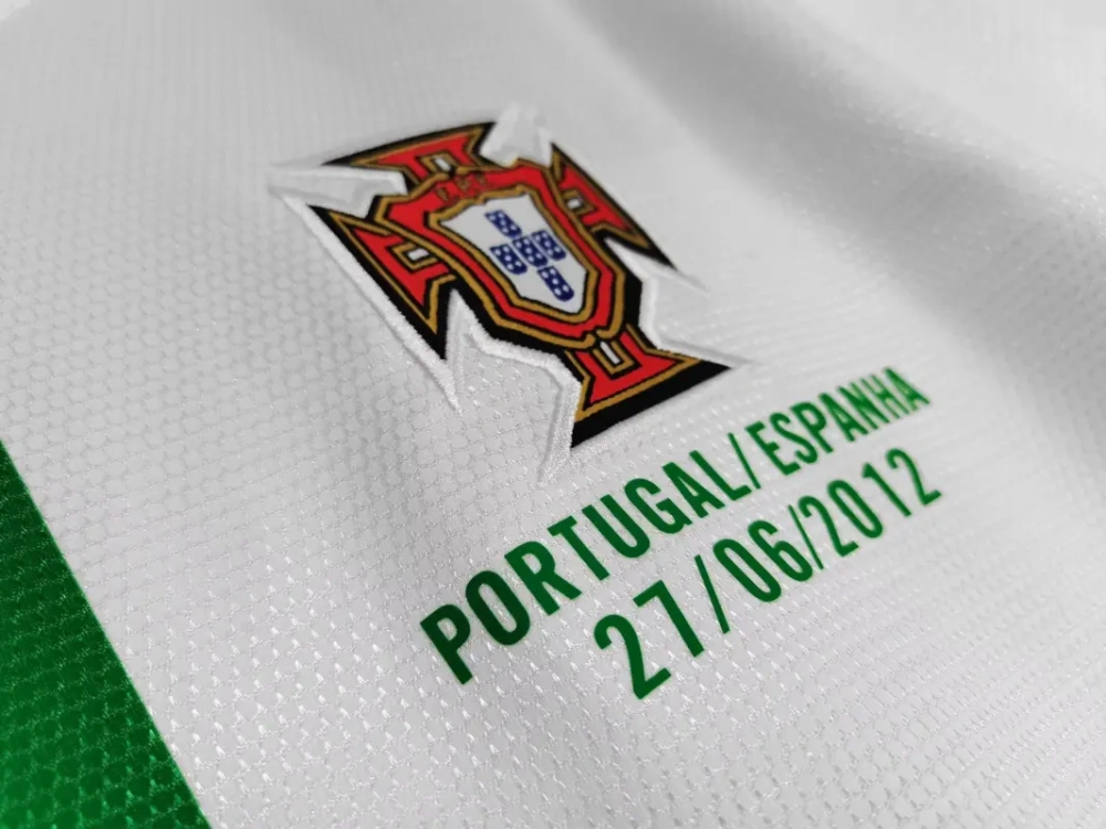 retro 2012-13 Portugal away retro football jersey Fan version