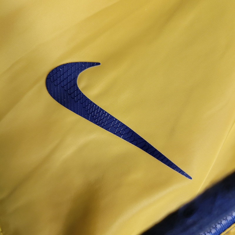 23-24 player windbreaker Barcelona Royal Blue Yellow