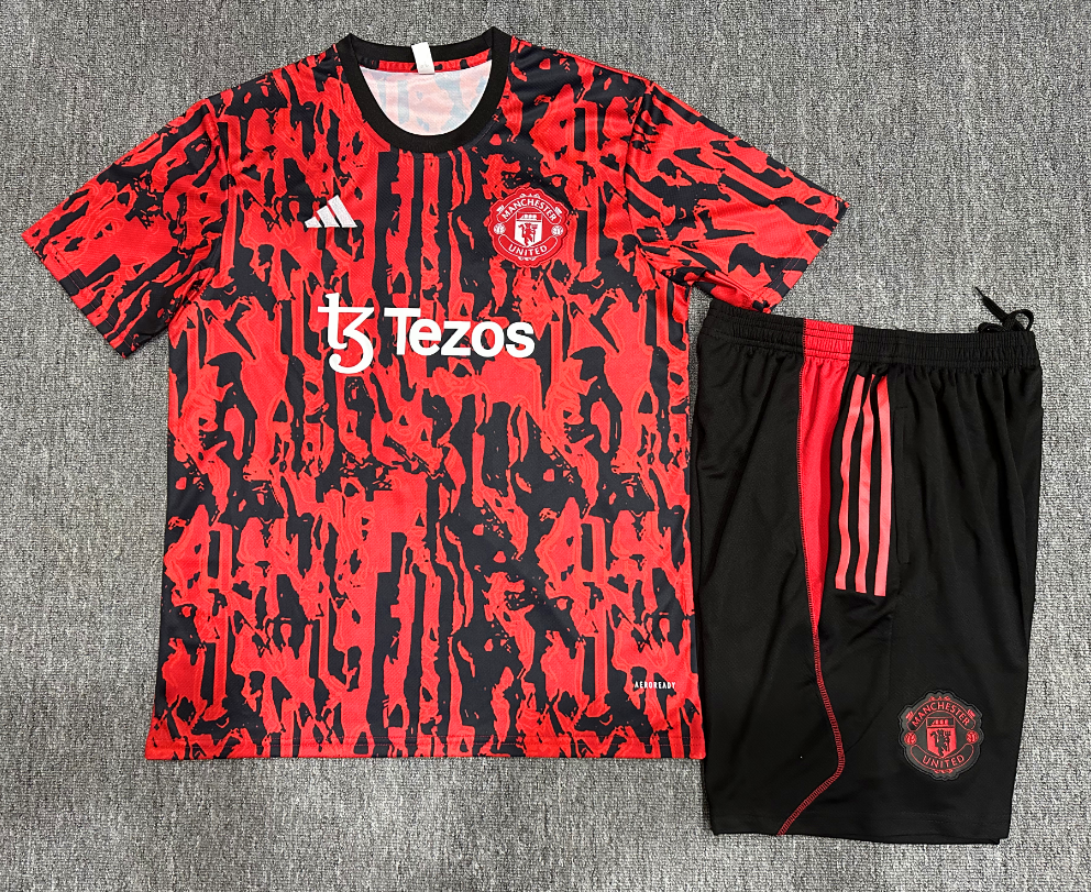 23-24 Manchester United camouflage training short-sleeved suit