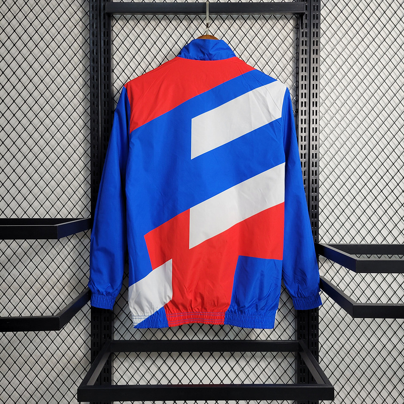 23-24 Reversible Windbreaker Bayern Munich