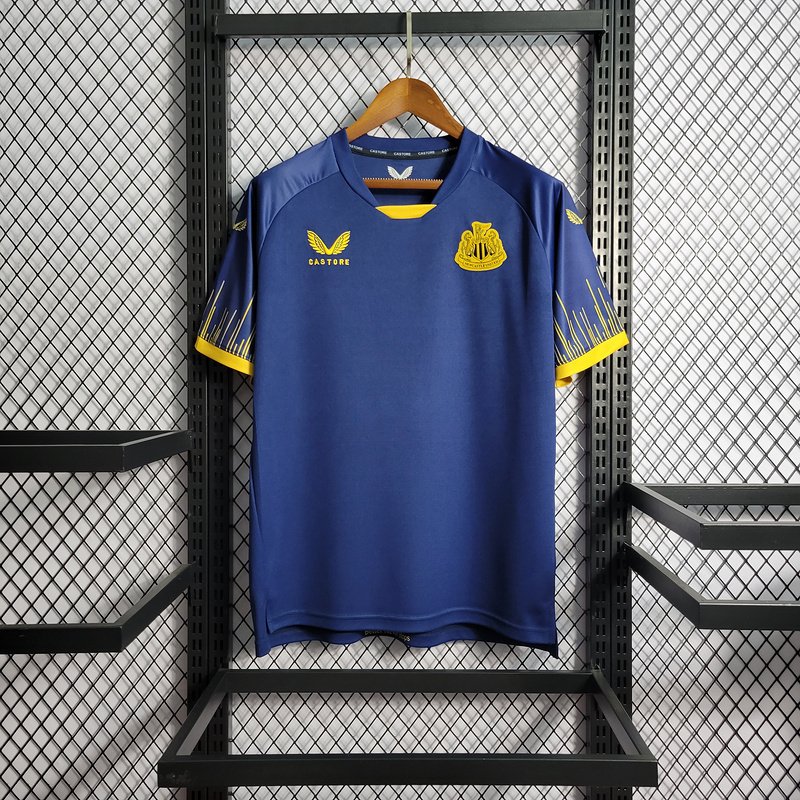 22-23 Newcastle United 2 away