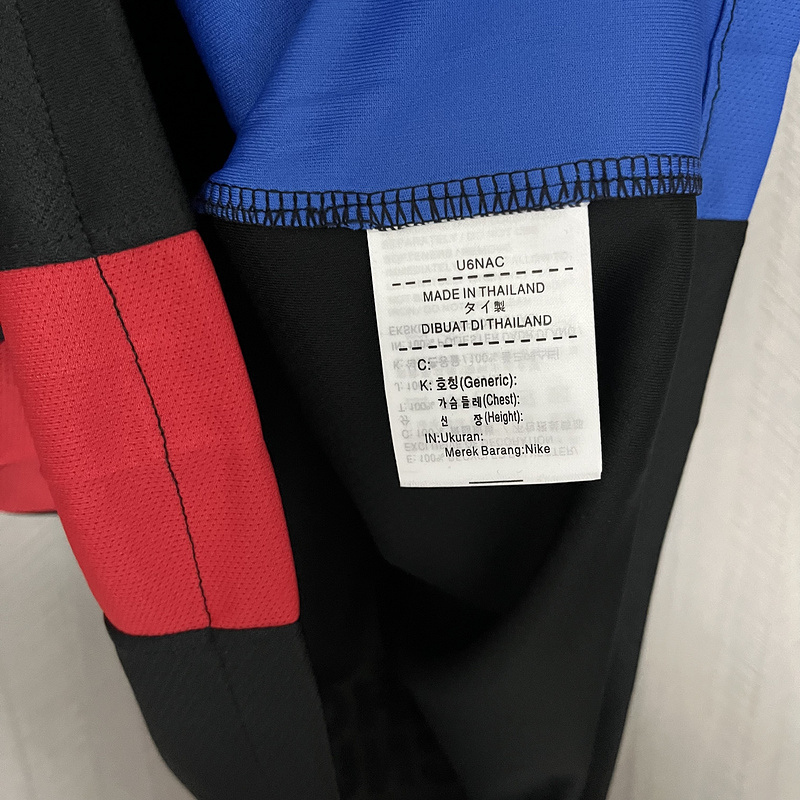 2024-25 Barcelona Away goalkeeper