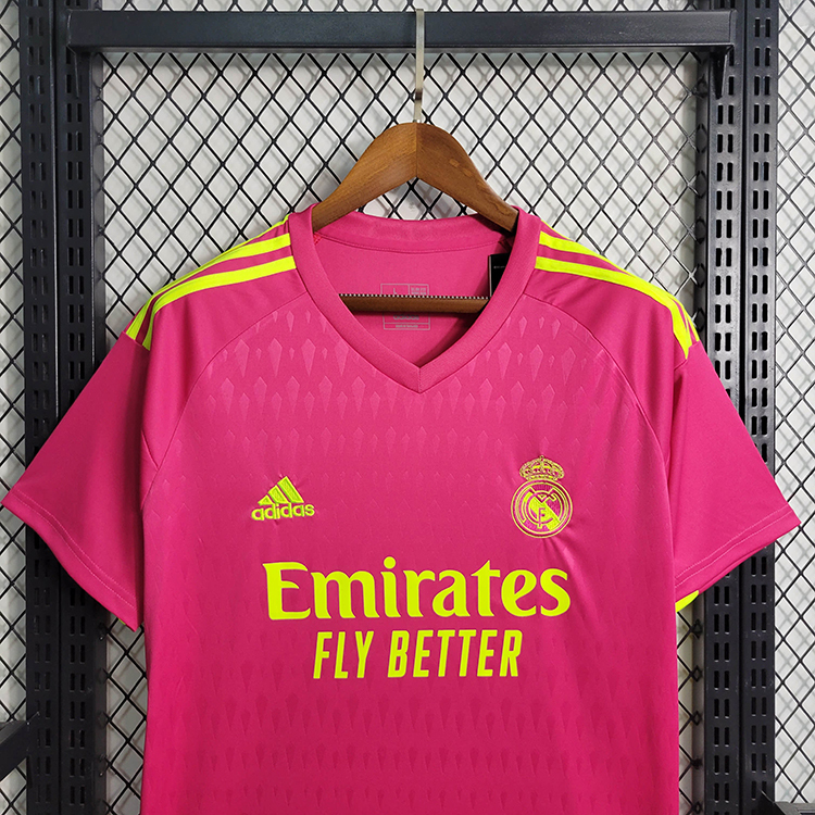 2023-24 Real Madrid Goalkeeper Pink  VALVERDE MODRIC VINI JR. BELLINGHAM CARVAJAL Football jersey