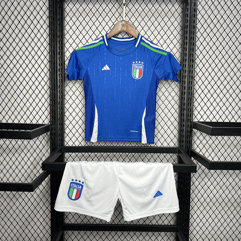 2024-25 Italy Home Football jersey