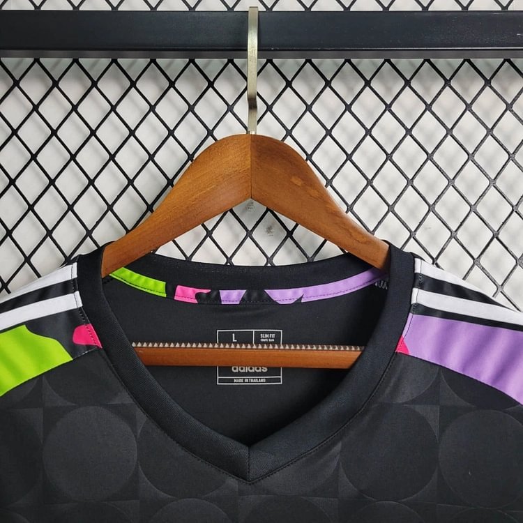 2024-25 Real Madrid Black Training Soccer Jersey