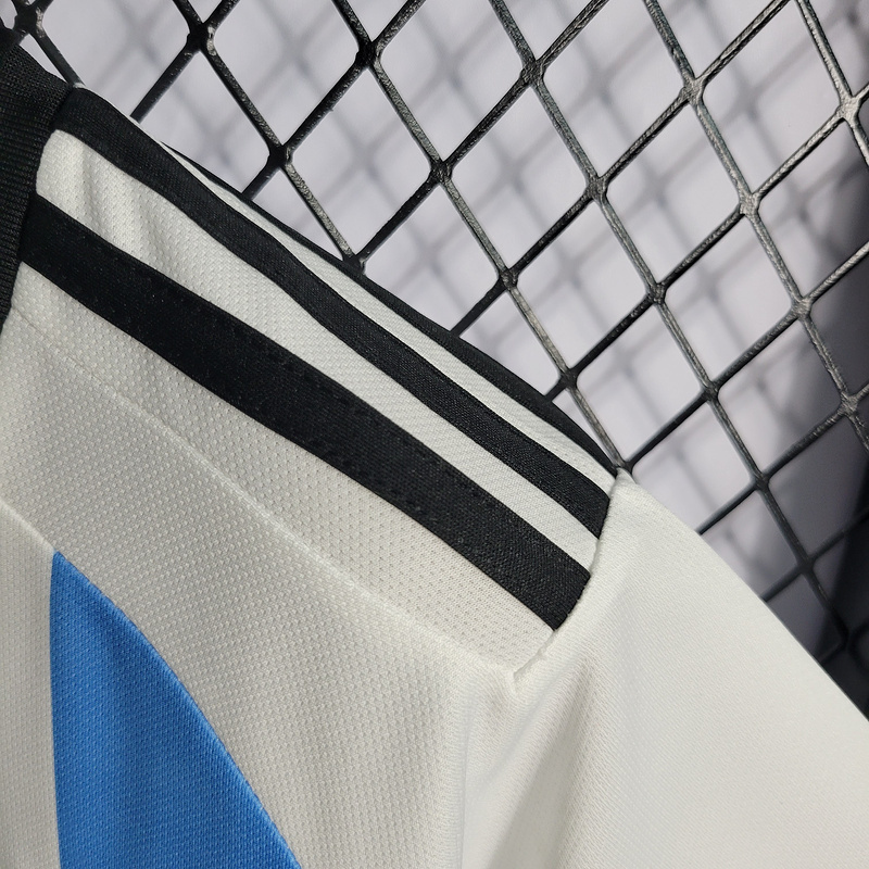 22-23 Women's Argentina Home