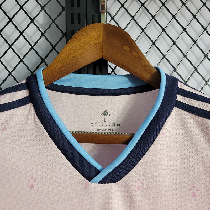 22-23 Arsenal third away