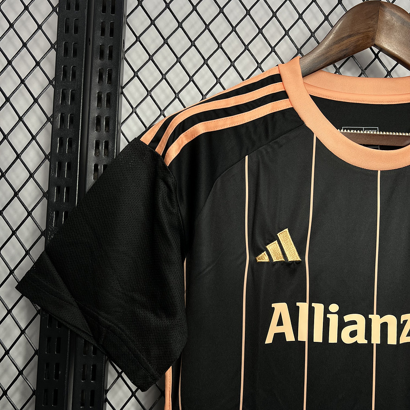 2024-25 Bayern Munich Especial Football jersey