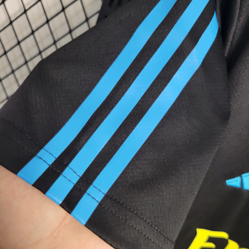 23-24 Arsenal Black Training Shirt