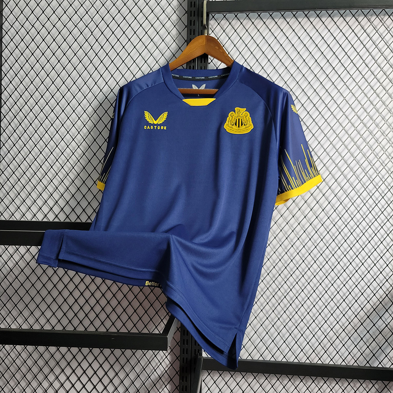 22-23 Newcastle United 2 away