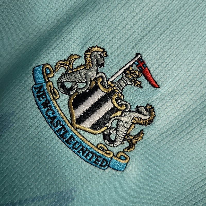 22-23 Newcastle pre-match training suit