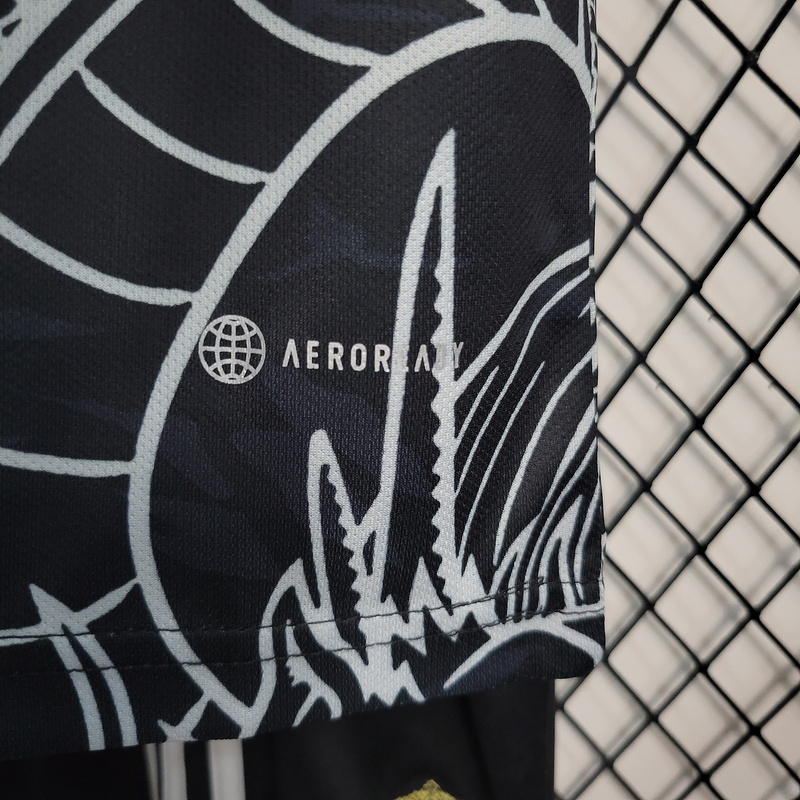 2023-24 Kids Real Madrid Special Edition Black  VALVERDE MODRIC VINI JR. BELLINGHAM CARVAJAL Football jersey