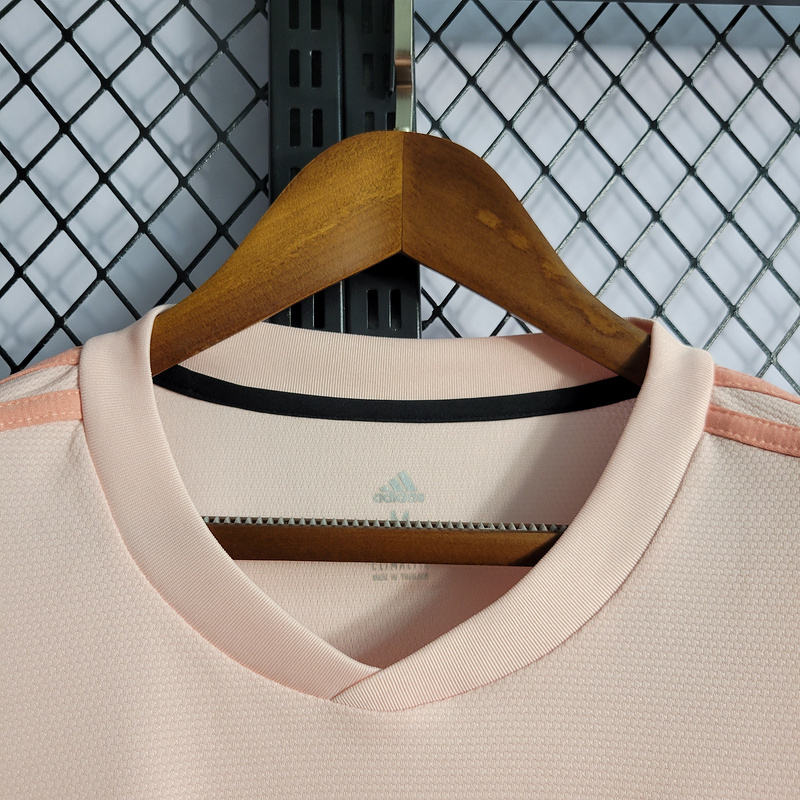 Retro 2019-20 Manchester United Pink Away Size   Football jersey retro