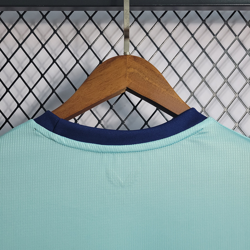 22-23 Newcastle pre-match training suit