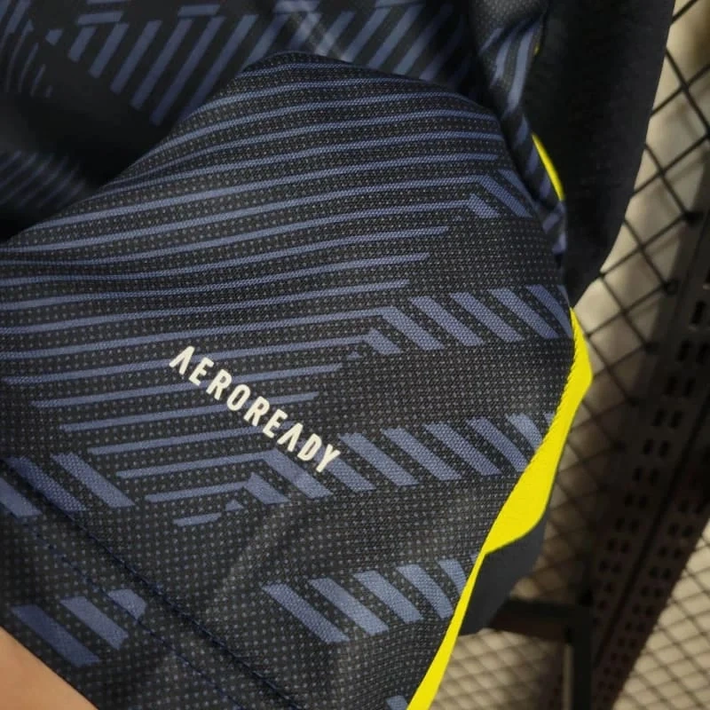 2024-25 Scotland Home Football jersey