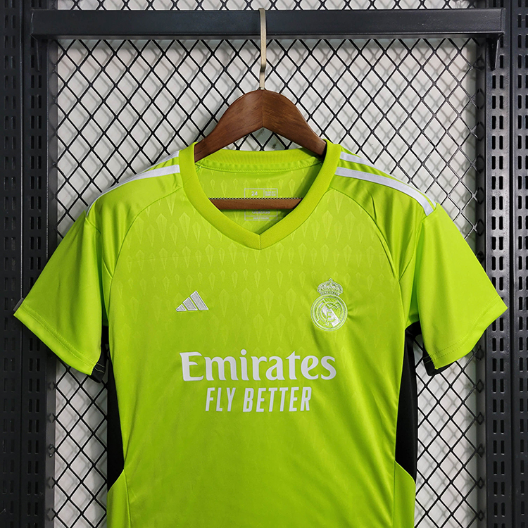 2023-24 Kids Real Madrid Green Goalkeeper  COURTOIS Football jersey