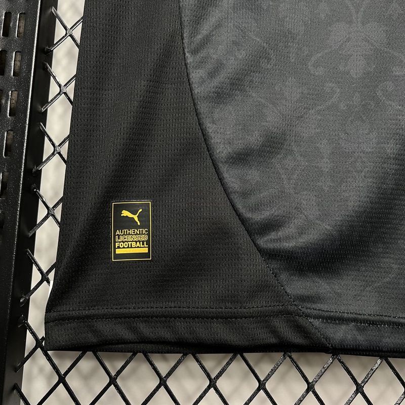 2024-25 Valencia Away Football jersey