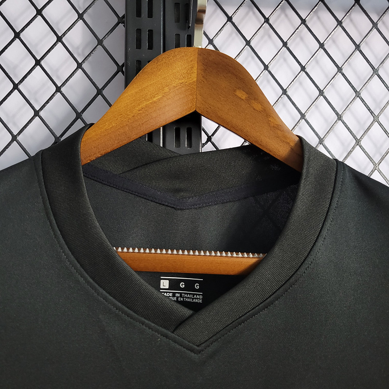 22-23 PSG Jordan Black Training Suit