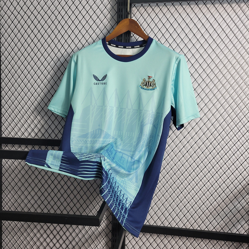 22-23 Newcastle pre-match training suit