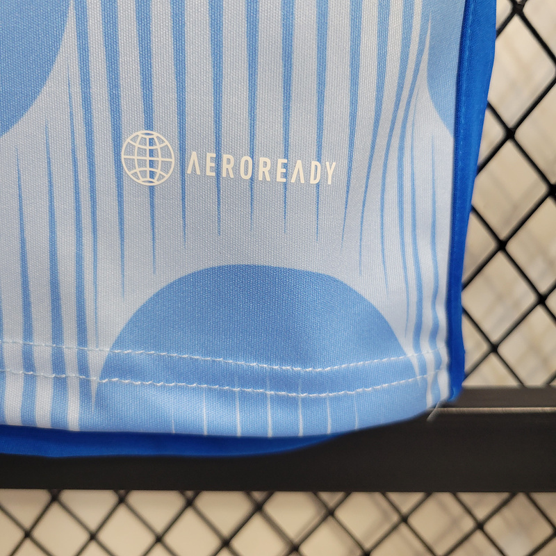 22-23 Spain away national team