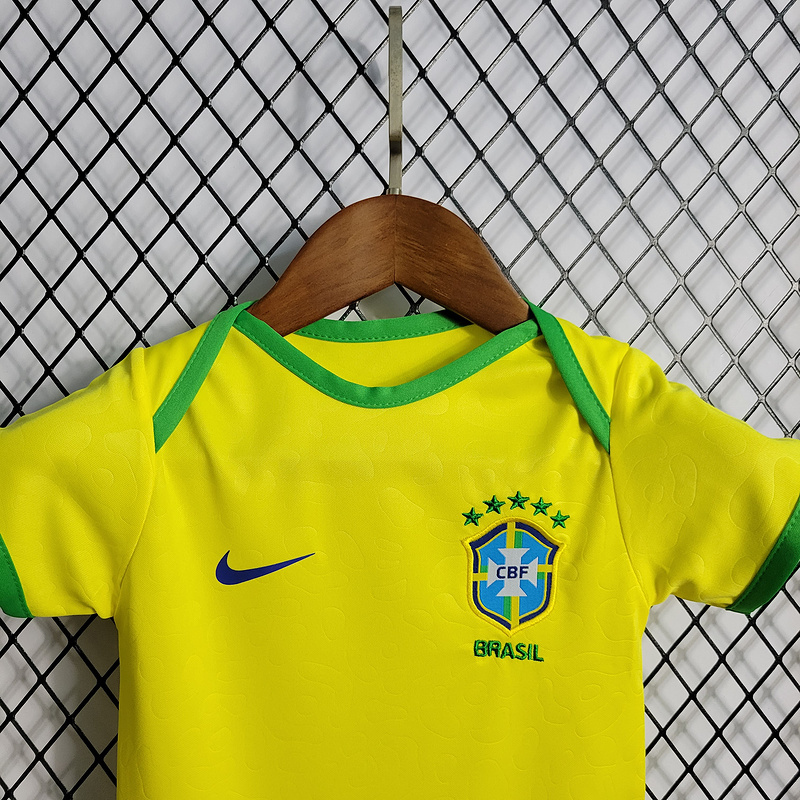2022-23 Baby Brazil home Football jersey