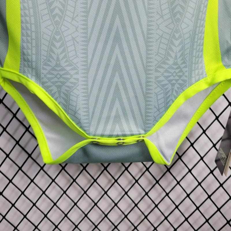 2024-25 Baby Mexico away meses Football jersey