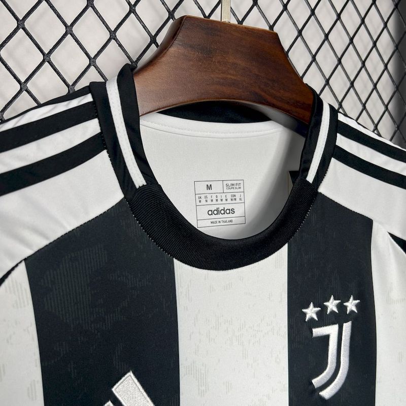 2024-25 Juventus home Football jersey