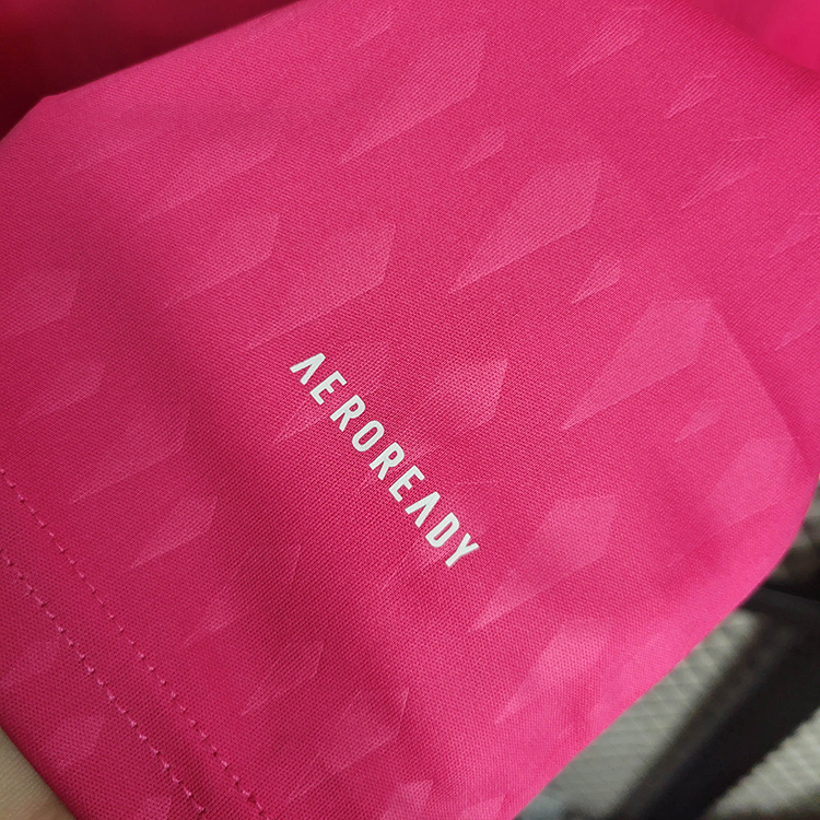 2023-24 Real Madrid Goalkeeper Pink  VALVERDE MODRIC VINI JR. BELLINGHAM CARVAJAL Football jersey