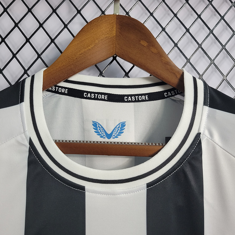 22-23 Newcastle home