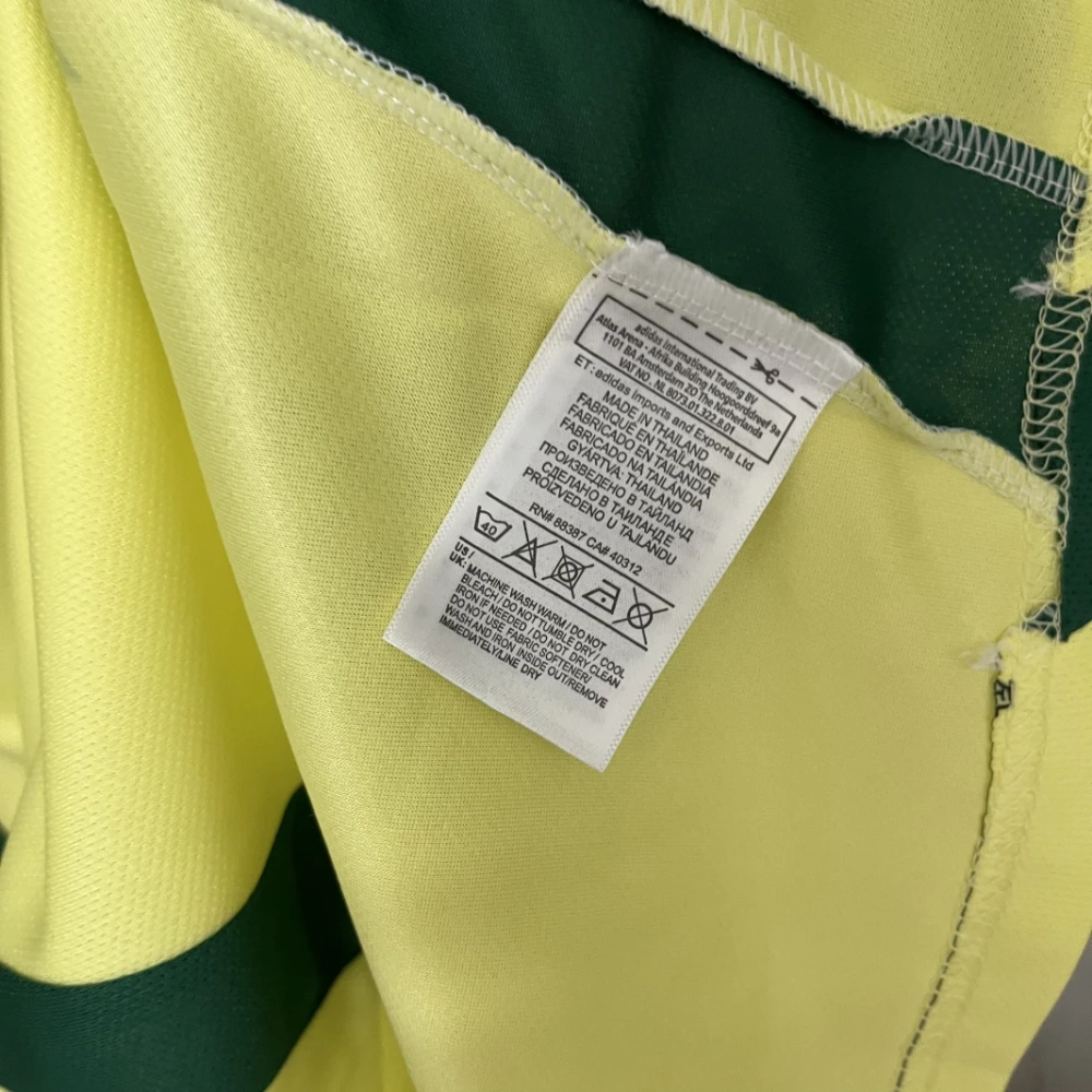 2024-25 Wales Away Football jersey