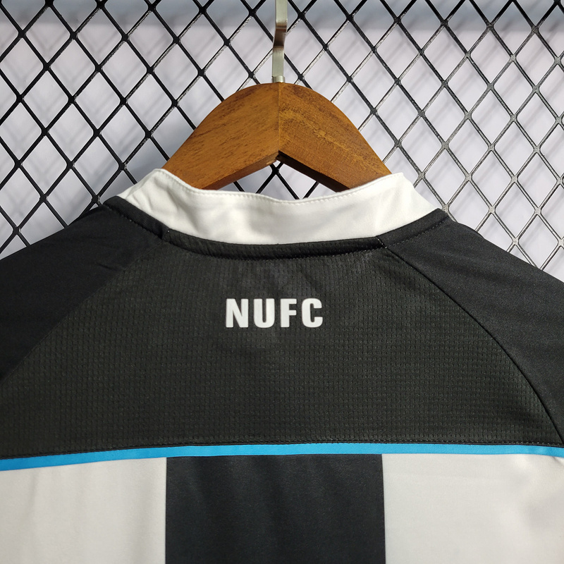21-22 Newcastle home