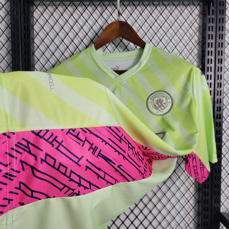 23-24 Manchester City goalkeeper