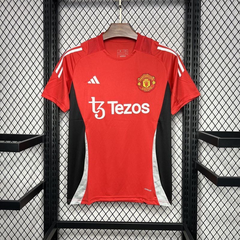 2024-25 Manchester United Pre Jogo Football jersey