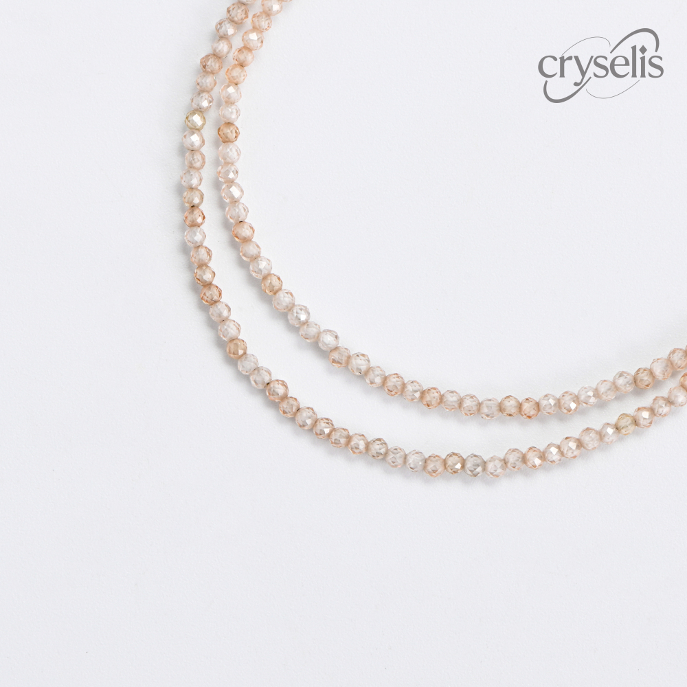 Zircon Shell Necklace