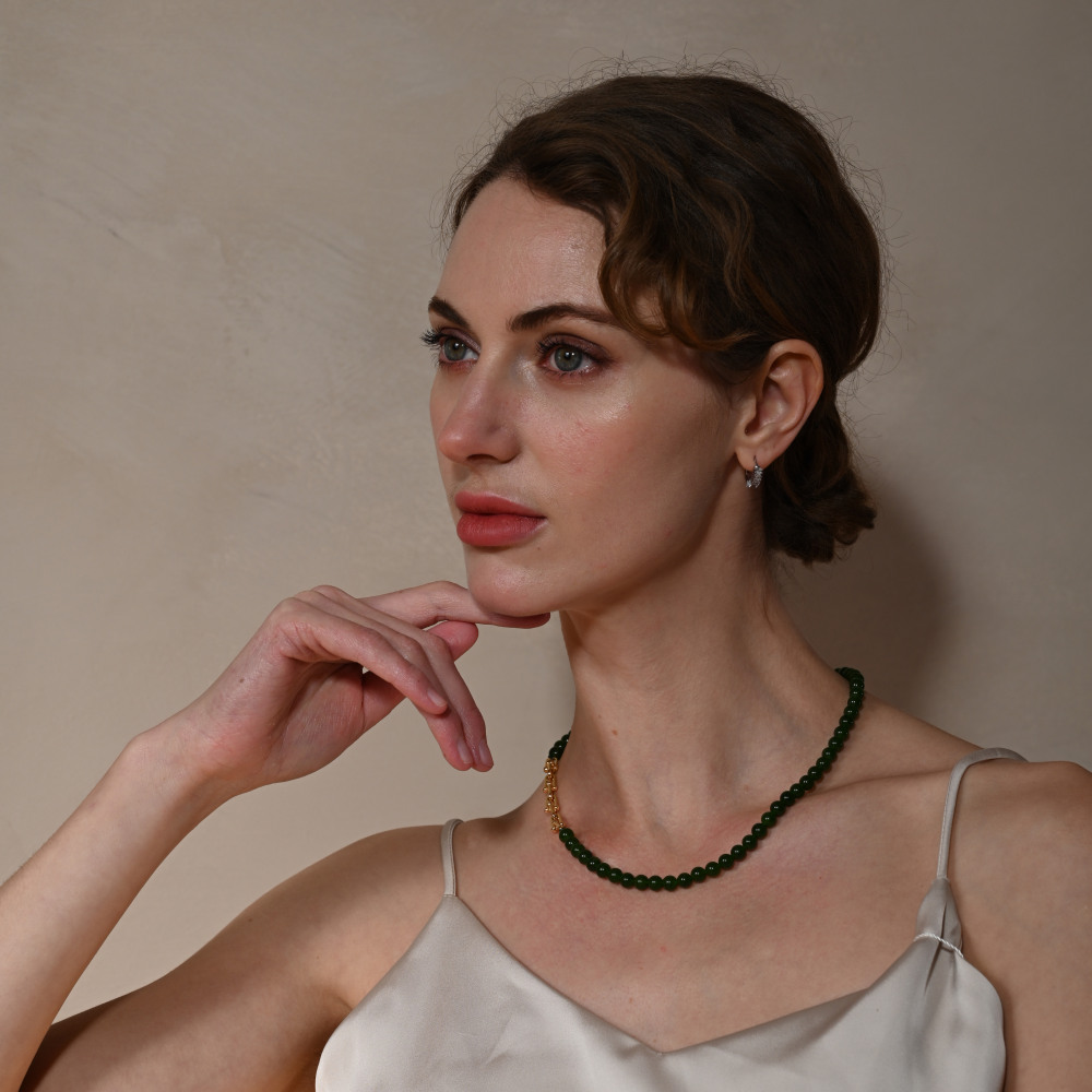 Cryselis Custom Gemstone Necklace - Chrysoprase with Gold Chain Clasp