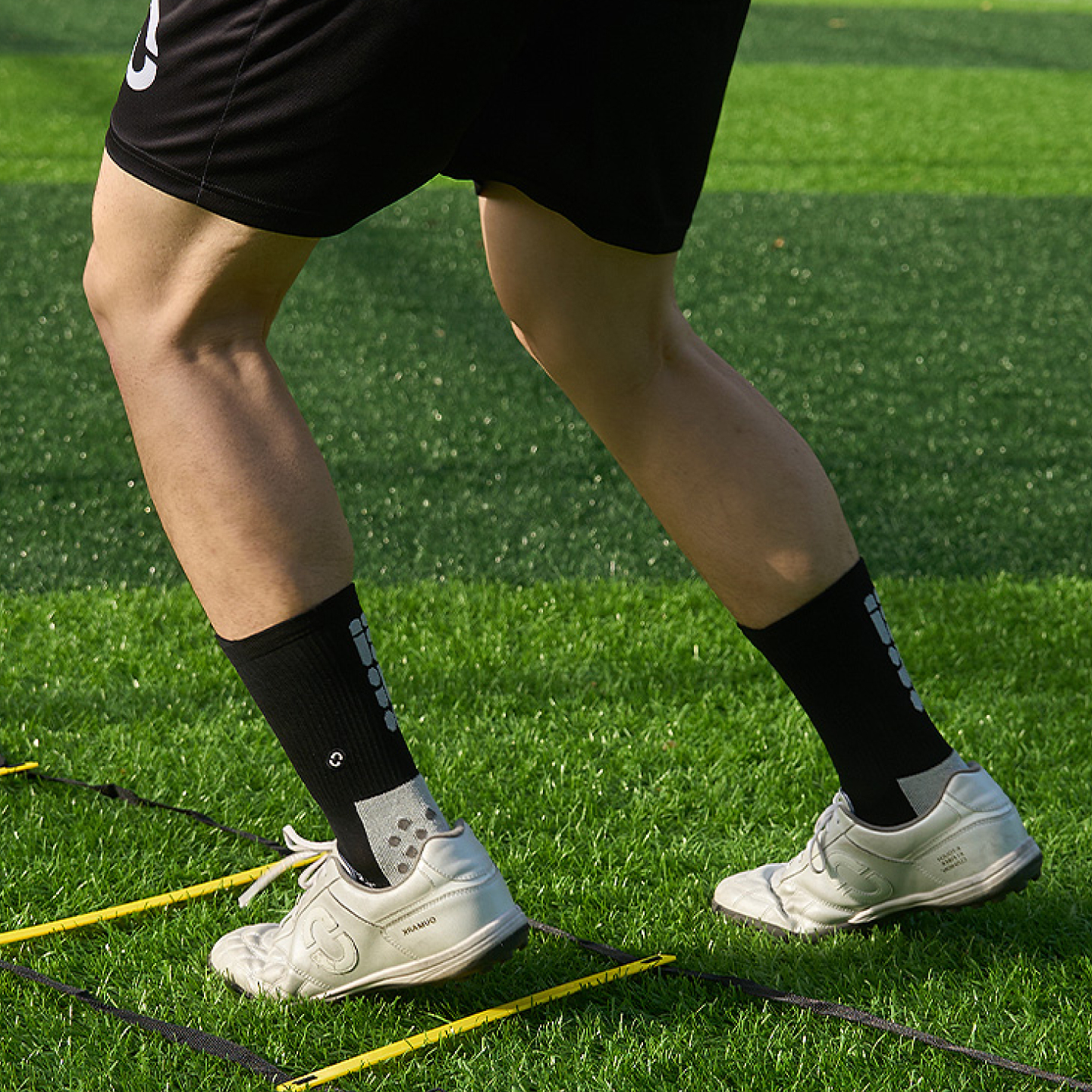 OUSOX Athletic Anti-Sclip Crew Socks