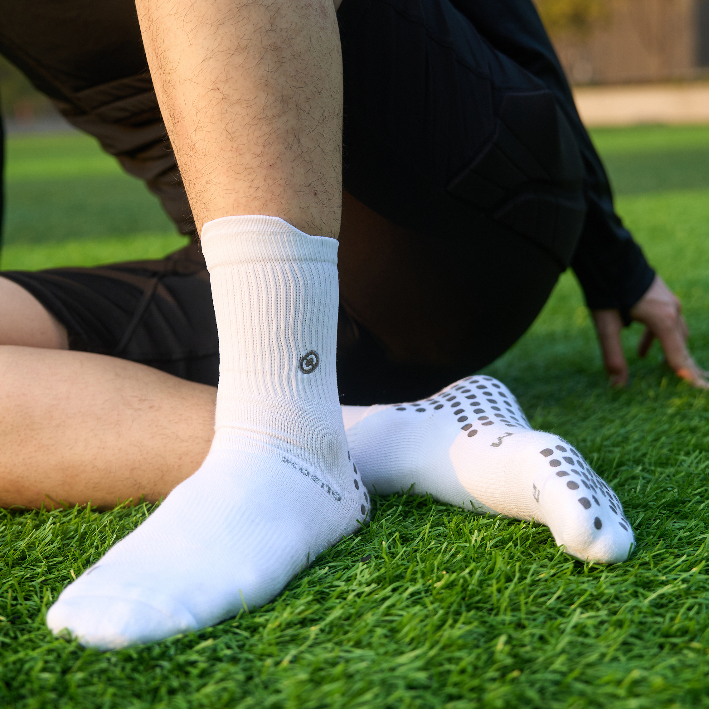 OUSOX Athletic Anti-Sclip Crew Socks