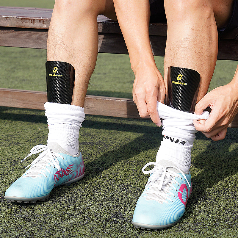 FORMASTER Carbon Fiber Soccer Shin Guards