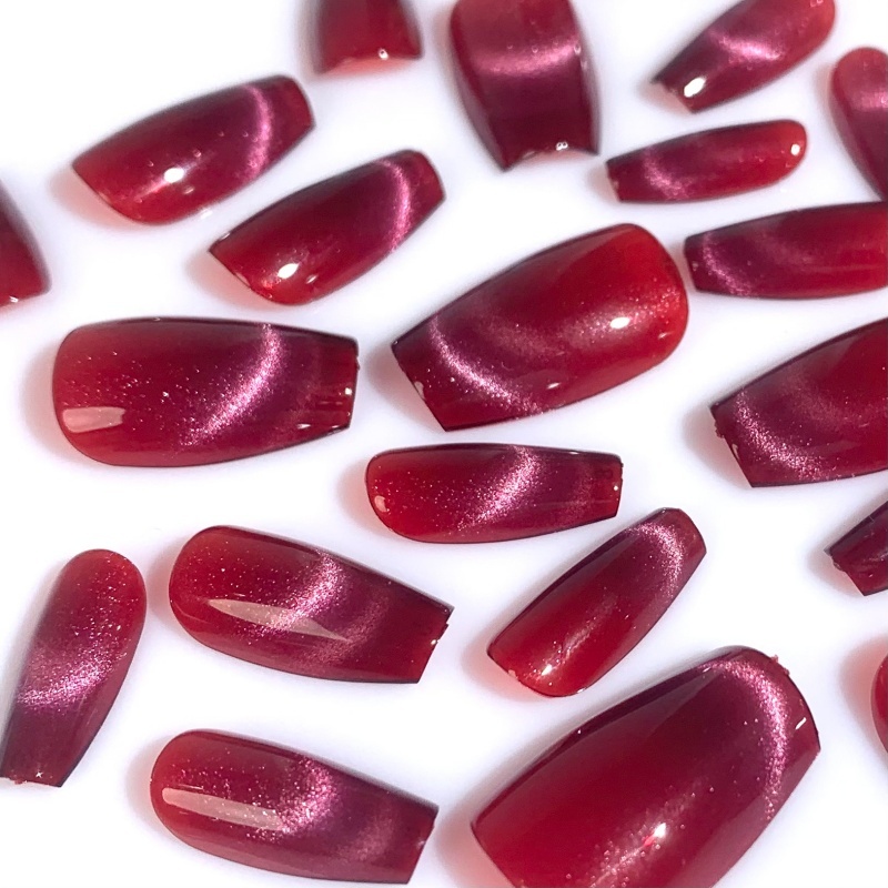 Medium-long oval false nails with deep red gloss,Medium-long oval false nails with deep red gloss 