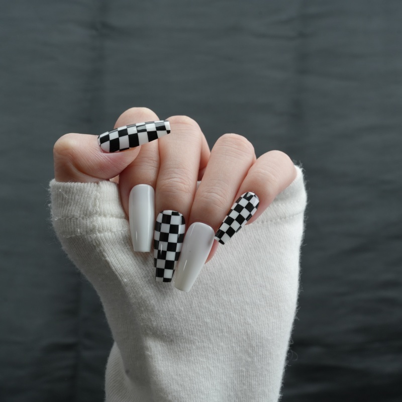 Black-White Checkerboard Stiletto Press-On Nails,Black-White Checkerboard Stiletto Press-On Nails 
